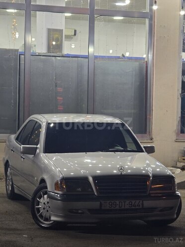 Mercedes C 180 1999, 318,000 km - 1.8 l - Bakı