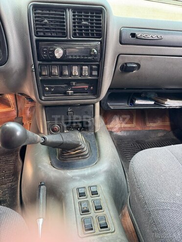 GAZ 3102 1998, 350,000 km - 2.4 l - Ağstafa