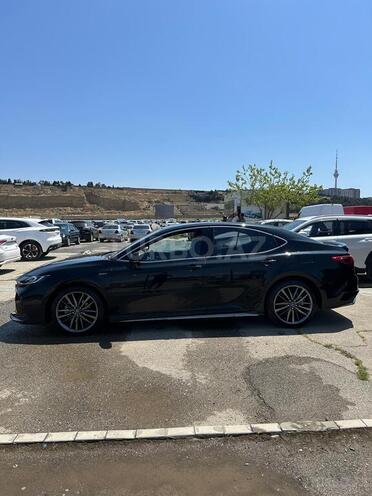 Toyota Camry-7