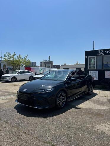 Toyota Camry-8