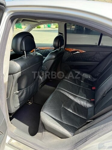 Mercedes E 220 d 2003, 233,862 km - 2.2 l - Beyləqan