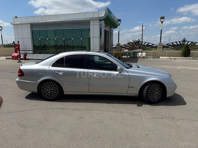 Mercedes E 220 d 2003, 233,862 km - 2.2 l - Beyləqan