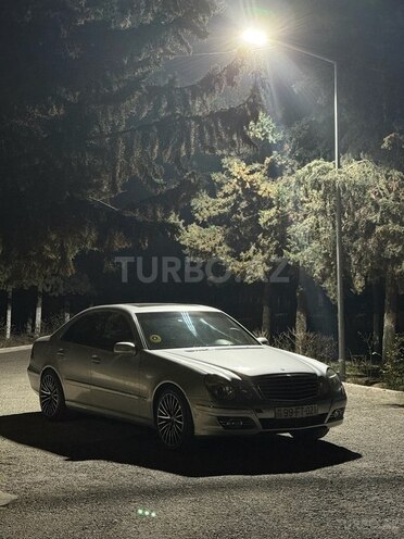 Mercedes E 220 d 2003, 233,862 km - 2.2 l - Beyləqan