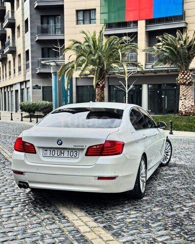 BMW 528 2015, 215,000 km - 2.0 l - Bakı