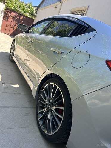 Hyundai Elantra 2018, 180,000 km - 1.6 л - Bakı