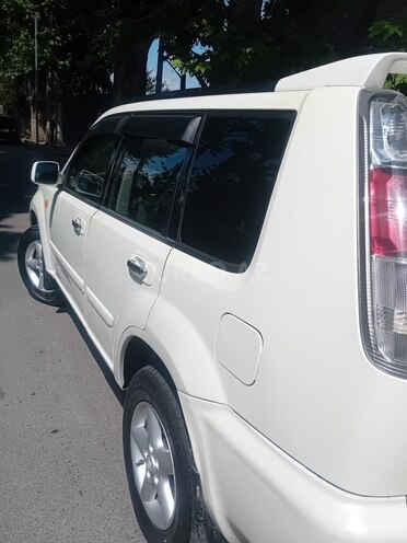 Nissan X-Trail 2000, 484,992 km - 2.5 l - Ağdaş