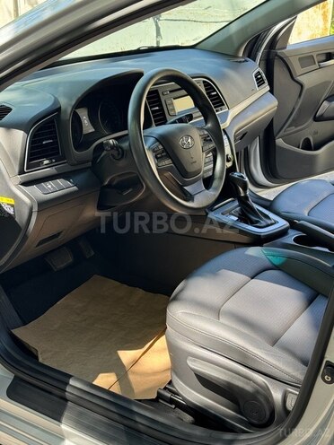 Hyundai Avante 2018, 192,000 km - 1.6 l - Bakı