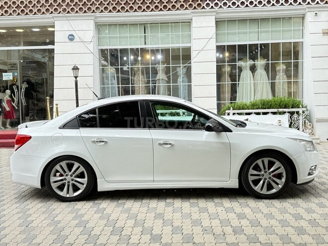 Chevrolet Cruze 2014, 256,000 km - 1.4 l - Gəncə