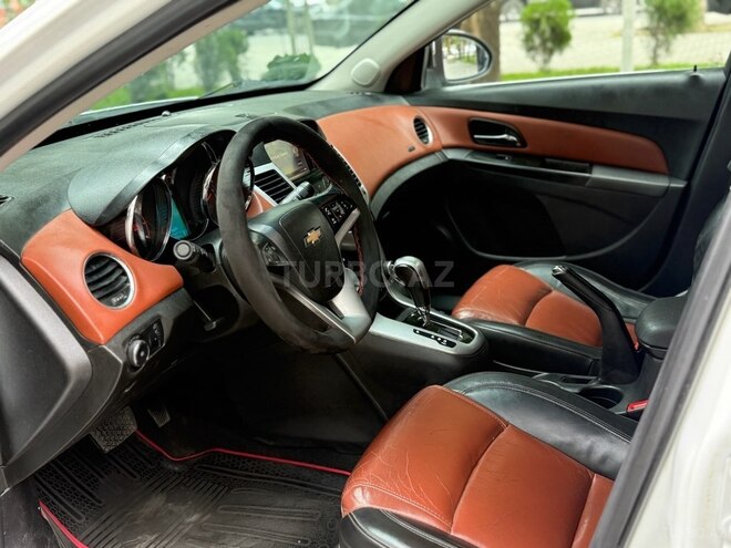 Chevrolet Cruze 2014, 256,000 km - 1.4 l - Gəncə