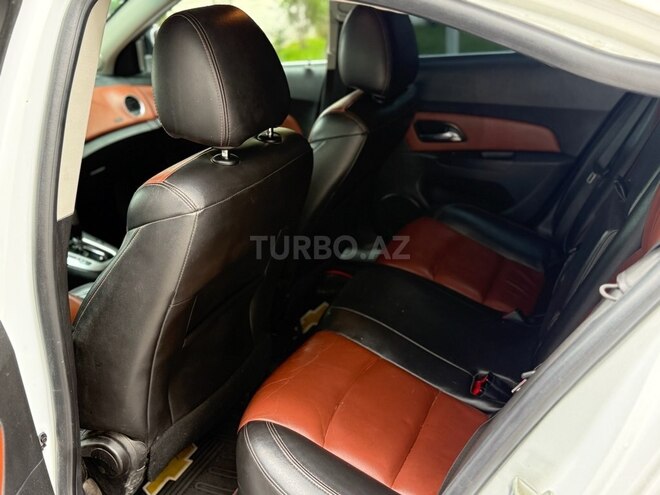 Chevrolet Cruze 2014, 256,000 km - 1.4 l - Gəncə
