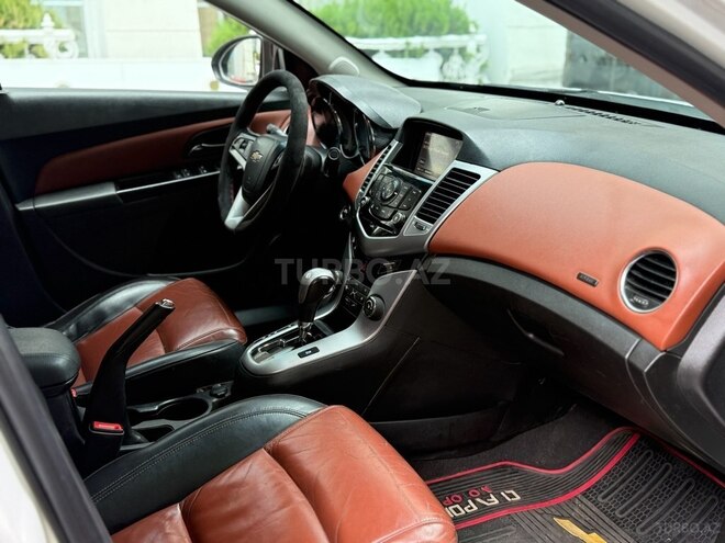 Chevrolet Cruze 2014, 256,000 km - 1.4 l - Gəncə