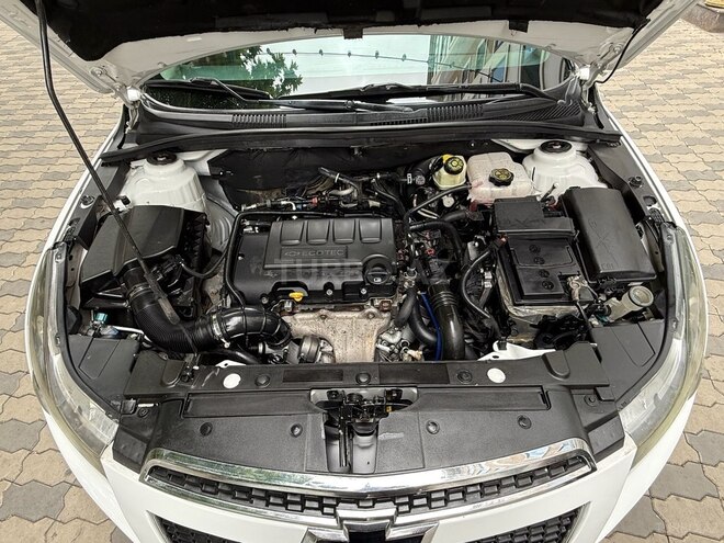 Chevrolet Cruze 2014, 256,000 km - 1.4 l - Gəncə