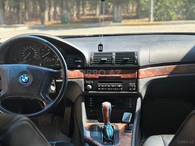 BMW 523 1996, 210,000 km - 2.5 l - Sumqayıt