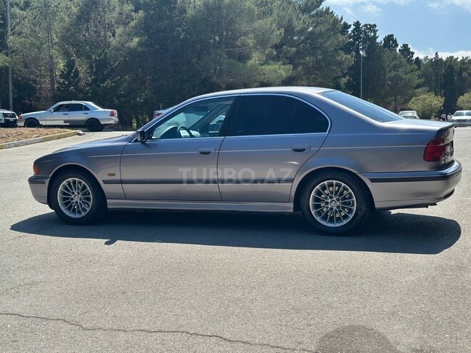 BMW 523 1996, 210,000 km - 2.5 l - Sumqayıt