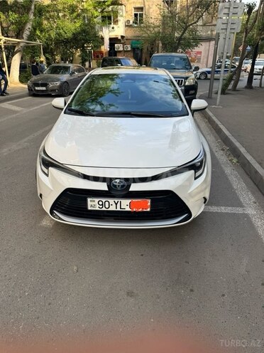 Toyota  2024, 3,032 km - 1.8 l - Bakı