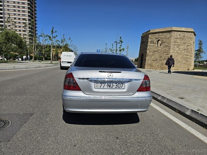 Mercedes E 220 d 2002, 483,000 km - 2.2 l - Bakı