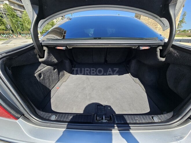 Mercedes E 220 d 2002, 483,000 km - 2.2 l - Bakı
