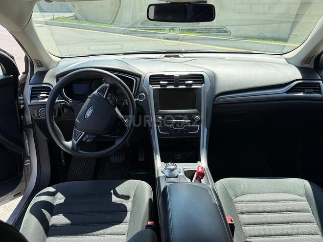 Ford Fusion (North America) 2019, 131,000 km - 2.0 л - Bakı
