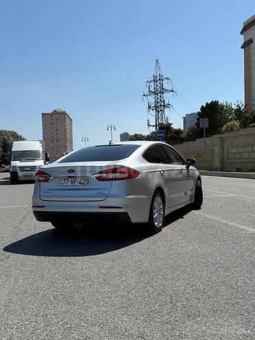 Ford Fusion (North America) 2019, 131,000 km - 2.0 л - Bakı