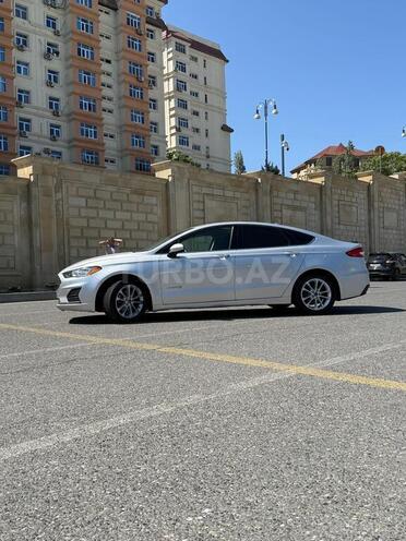 Ford Fusion (North America) 2019, 131,000 km - 2.0 л - Bakı