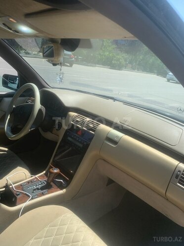 Mercedes E 230 1996, 436,000 km - 2.3 l - Bakı