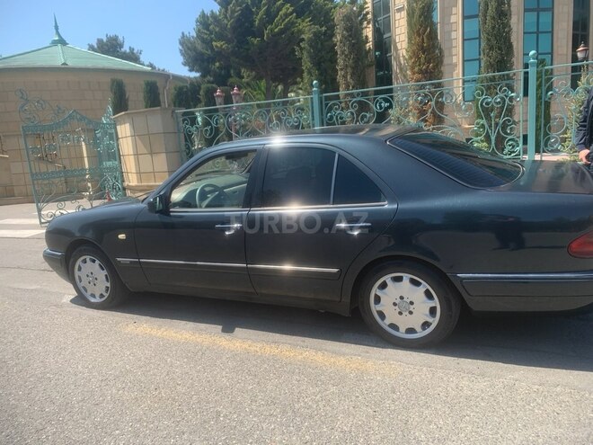 Mercedes E 230 1996, 436,000 km - 2.3 l - Bakı