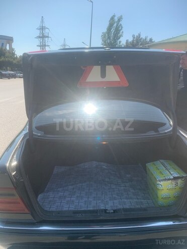 Mercedes E 230 1996, 436,000 km - 2.3 l - Bakı