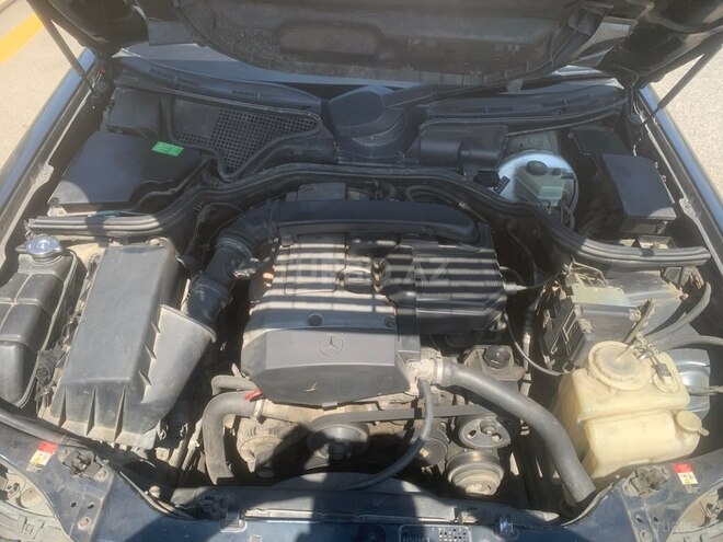 Mercedes E 230 1996, 436,000 km - 2.3 l - Bakı