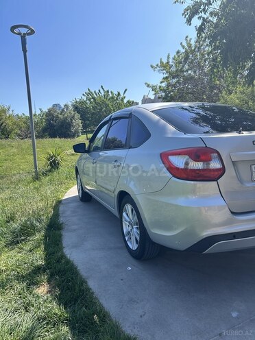 LADA (VAZ) Granta 2018, 220,000 km - 1.6 l - Bakı