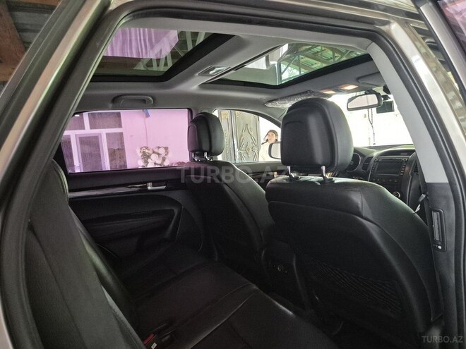 Kia Sorento 2009, 259,786 km - 2.0 l - Quba
