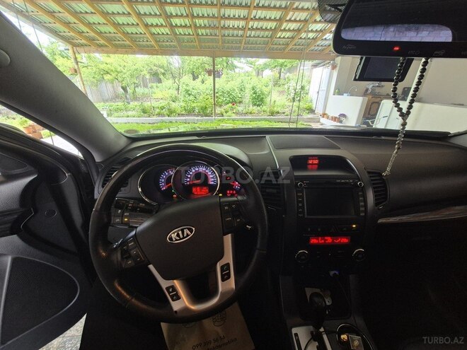 Kia Sorento 2009, 259,786 km - 2.0 l - Quba