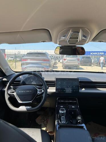 Wuling Starlight-9