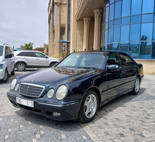 Mercedes E 220 d 1999, 384,512 km - 2.2 l - Bakı