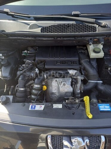 Peugeot Partner 2010, 255,500 km - 1.6 l - Bakı