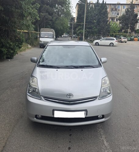 Toyota Prius-1