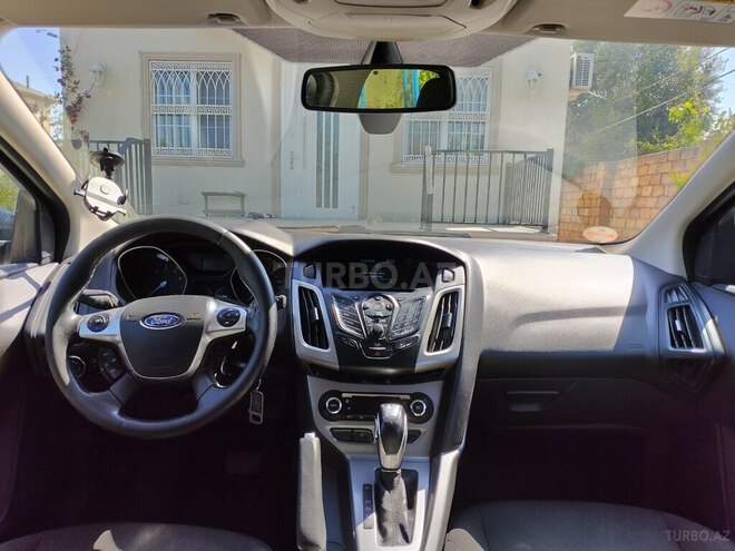 Ford Focus 2014, 179,000 km - 1.6 л - Bakı