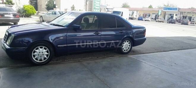 Mercedes E 240 1998, 475,254 km - 2.4 l - Sabirabad