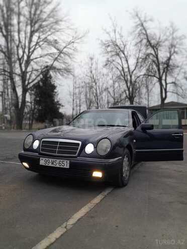 Mercedes E 240 1998, 475,254 km - 2.4 l - Sabirabad
