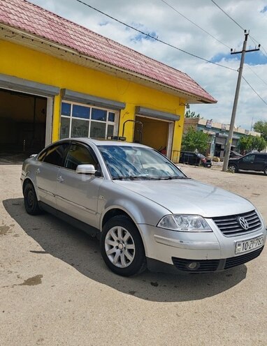 Volkswagen Passat 2003, 256,478 km - 1.8 l - Sumqayıt