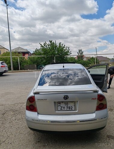 Volkswagen Passat 2003, 256,478 km - 1.8 l - Sumqayıt