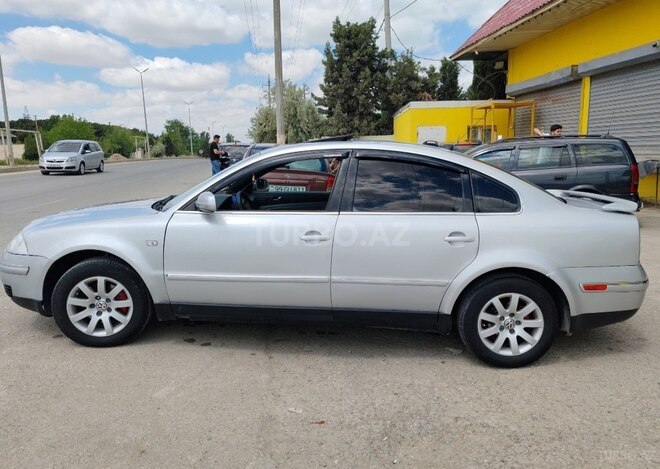 Volkswagen Passat 2003, 256,478 km - 1.8 l - Sumqayıt