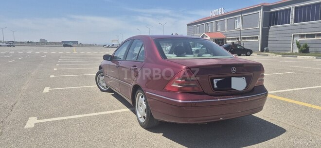 Mercedes C 180 2003, 260,000 km - 1.8 l - Bakı