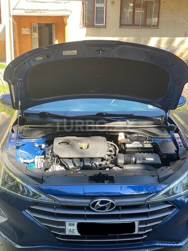Hyundai Elantra 2019, 123,000 km - 2.0 л - Bakı