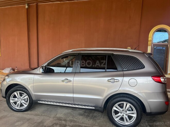 Hyundai Santa Fe 2010, 223,000 km - 2.0 l - Şəmkir