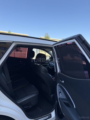 Hyundai Santa Fe-17
