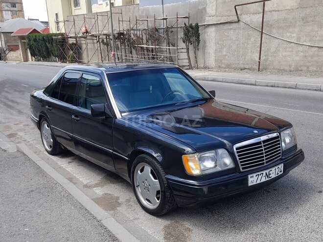 Mercedes E 220 1994, 375,000 km - 2.2 l - Bakı
