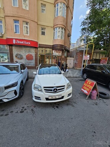 Mercedes  2010, 66,810 km - 3.0 l - Bakı