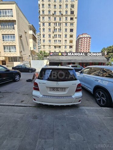 Mercedes  2010, 66,810 km - 3.0 l - Bakı