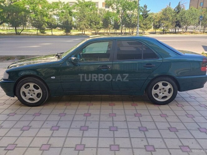 Mercedes C 240-3