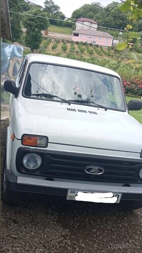 LADA (VAZ) Niva 2012, 250,000 km - 1.7 l - Astara